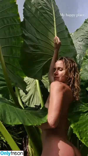 Shantel VanSanten / therealshantel nude photo #0214
