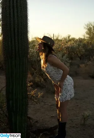 Shantel VanSanten / therealshantel nude photo #0454
