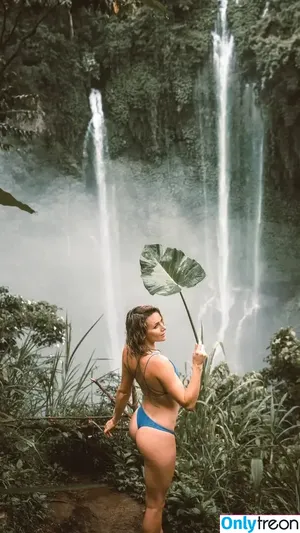 Shantel VanSanten / therealshantel nude photo #0535