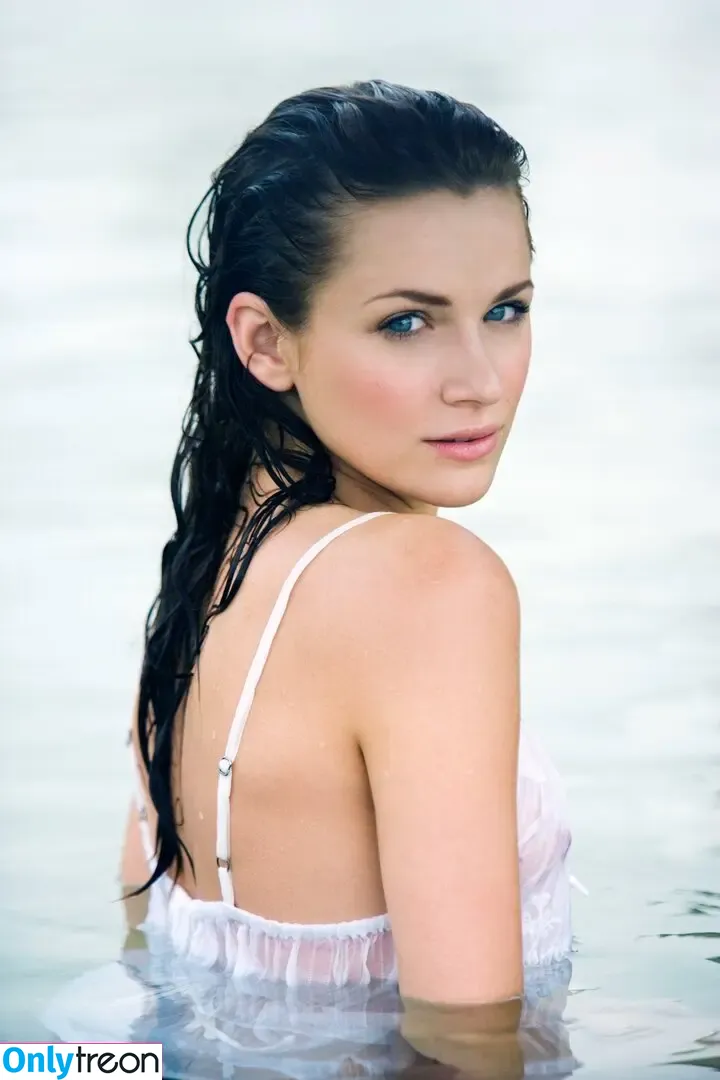 Shantel VanSanten nude photo #0348 (therealshantel)