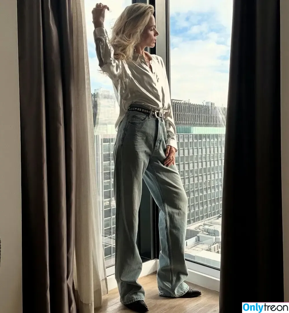 Shantel VanSanten nude photo #0870 (therealshantel)