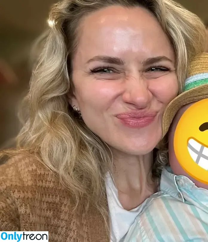 Shantel VanSanten nude photo #0907 (therealshantel)