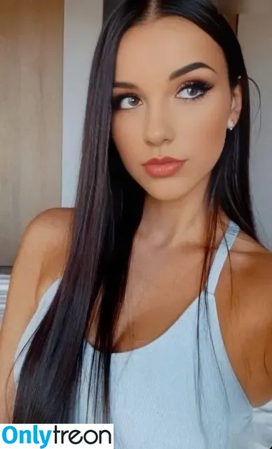 Sharina nude photo #0004 (Sharina)