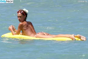 Sharni Vinson / sharnivinson nude photo #0064