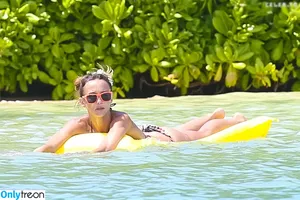 Sharni Vinson / sharnivinson nude photo #0078