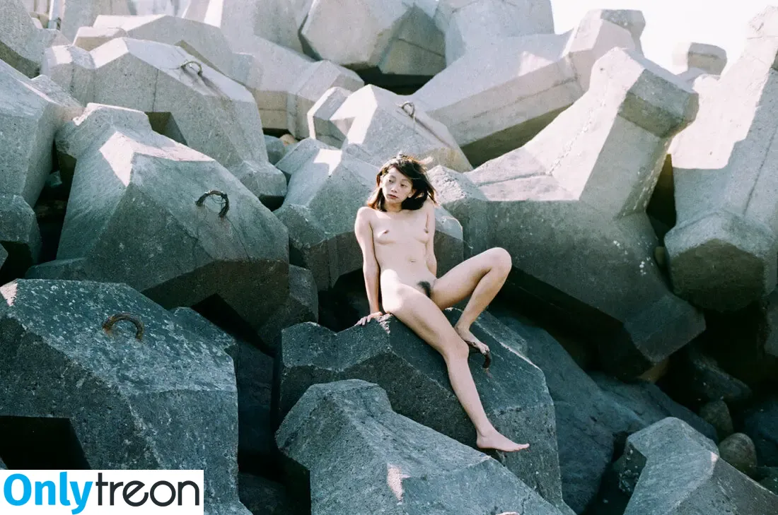 Sharol 小小 nude photo #0007 (sharolxiao)