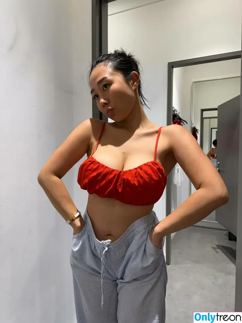 Sharon Wei nude photo #0091 (pyroman.tw / pysharon.tw)