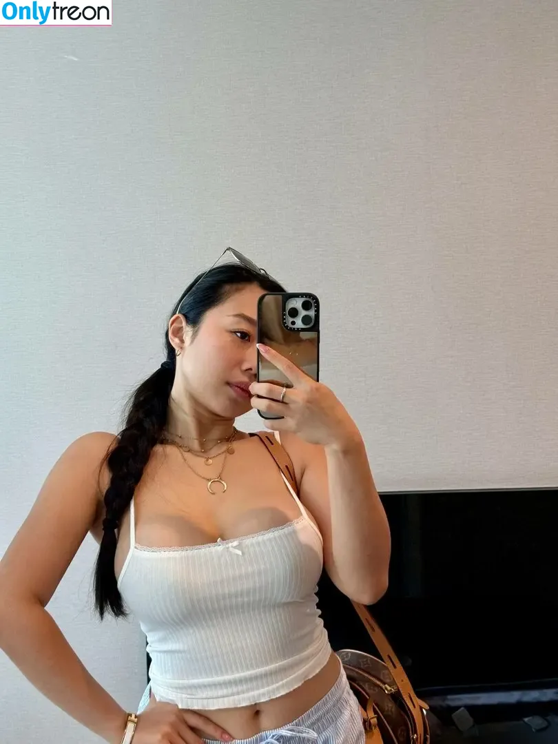 Sharon Wei nude photo #0098 (pyroman.tw / pysharon.tw)