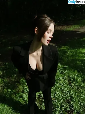 Shashka.U / Julia Shashkina / sashka1990 nude photo #0054