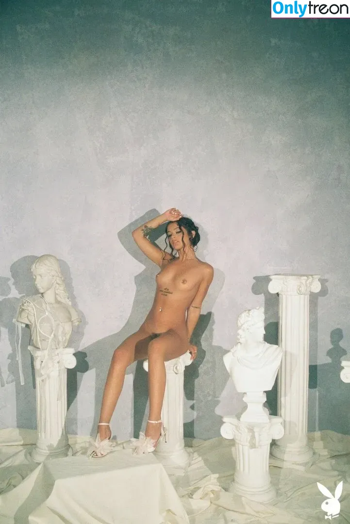 sheforkeeps nude photo #0046 (ryan reid / she.for.keeps)