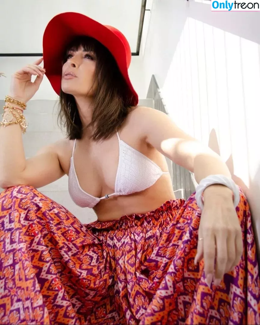 Sheila Capriolo nude photo #0043 (sheilacapriolo)