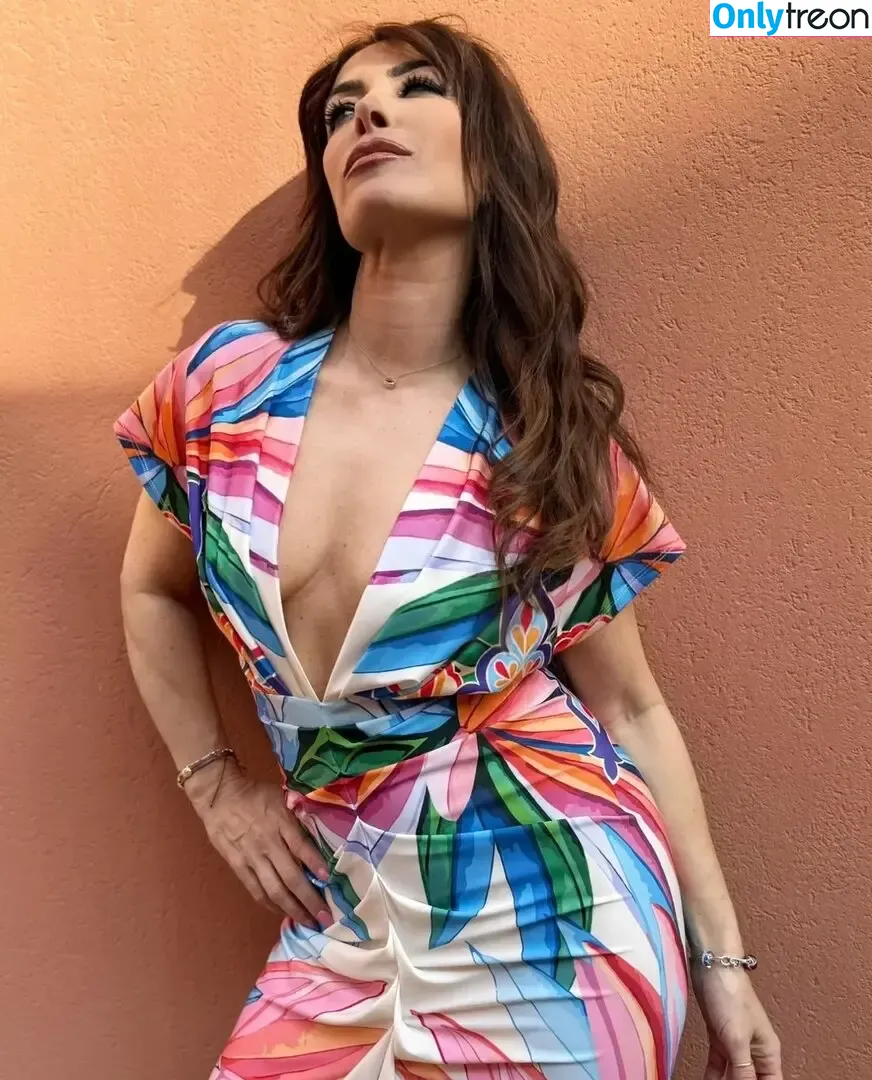 Sheila Capriolo nude photo #0385 (sheilacapriolo)