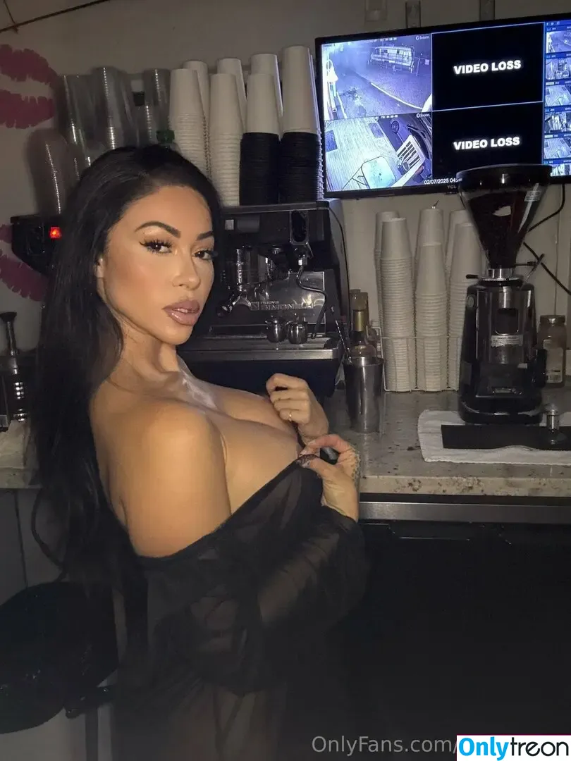 shhhantell nude photo #0044 (shantels_special)
