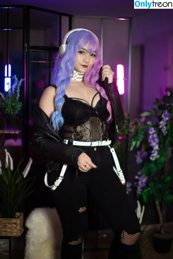 Shi0ngg nude photo #0096 (Shi0ngg)