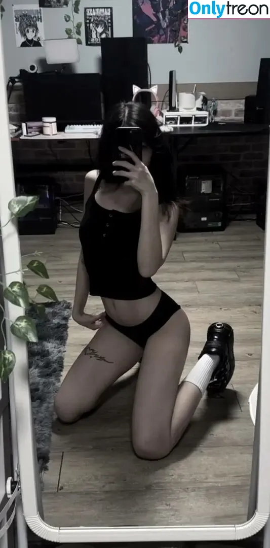 shinoaqi nude photo #0095 (shino_xaki / шиноаки)