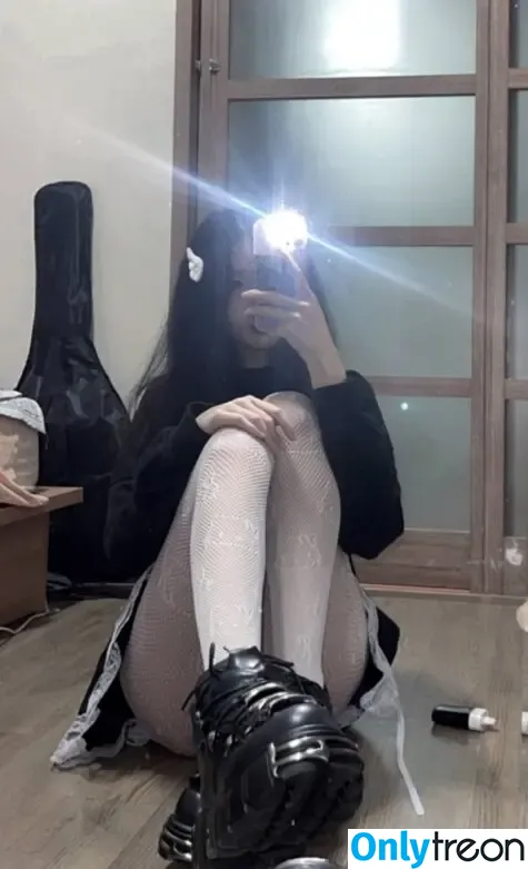 shinoaqi nude photo #0098 (shino_xaki / шиноаки)