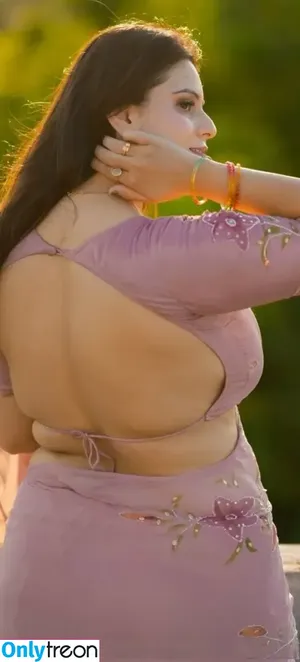 Shubhangini Verma / shubhangini1212 nude photo #0002