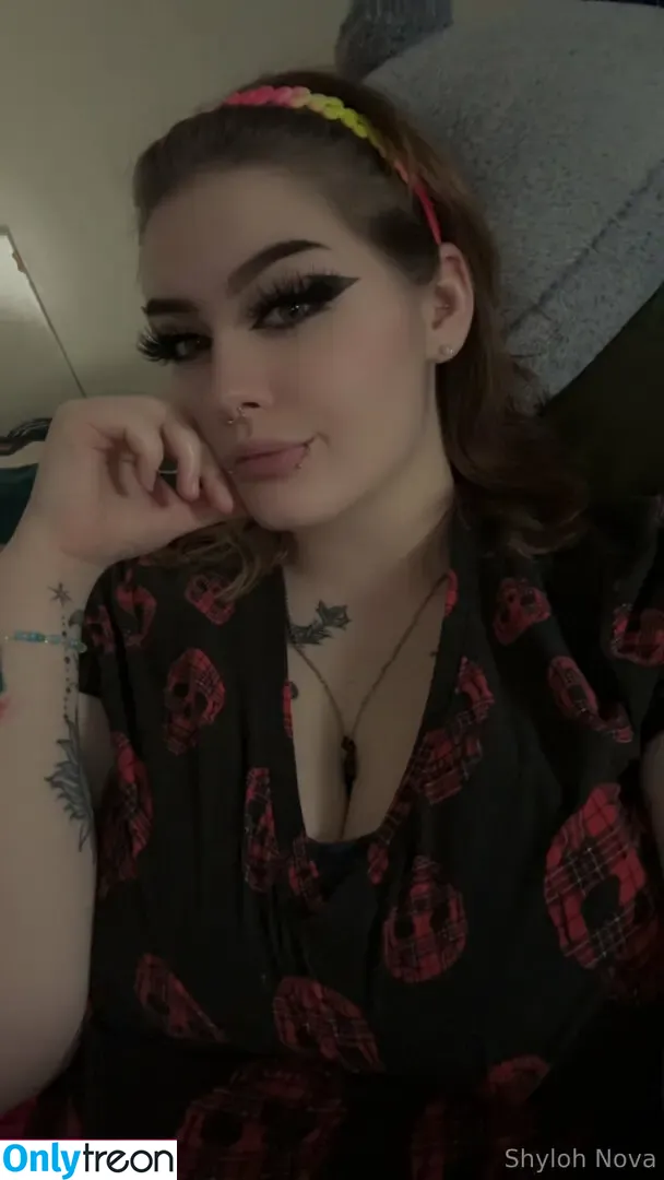 shylohnova nude photo #0123 (shayandshiloh)