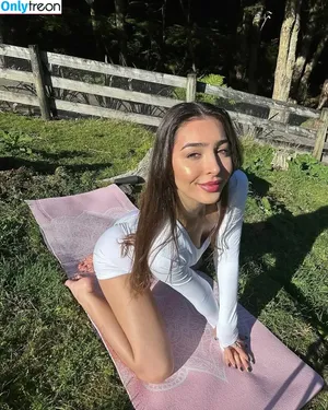 Shyzaeatemaia / iamtemaia nude photo #0001