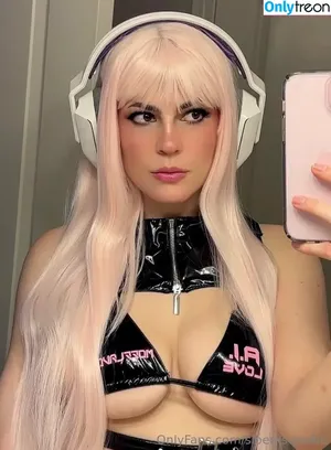  nude photo #0002