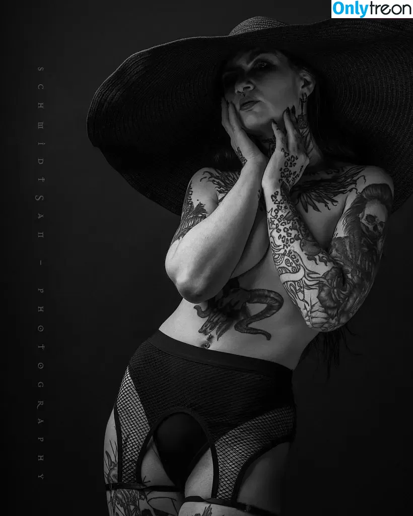 Sidney MK463165 nude photo #0107 (Sidney MK463165)