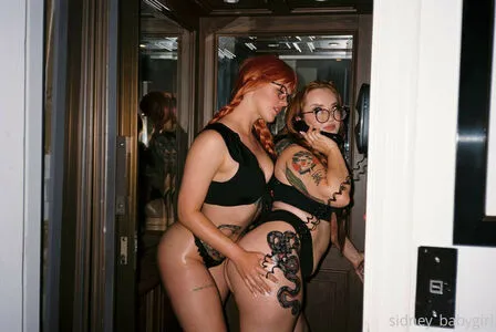 sidneysummers / sidneysummers.x nude photo #0084