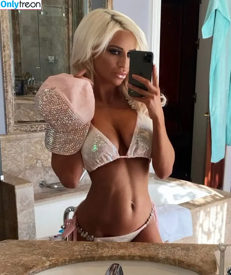 Sienna Day nude photo #0507 (Allysin Kay / adayinsienna / sienna_day / siennamaegomez)