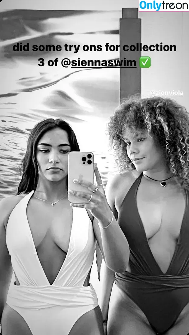 Sienna Mae Gomez nude photo #0007 (sienna_mae / siennamaegomez)