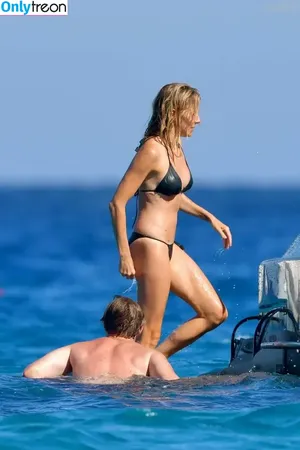 Sienna Miller / siennamillerfree / siennaonline / siennathing nude photo #0621