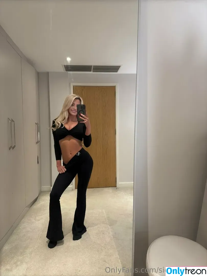 siennadayxo nude photo #0147 (siennadayxo)