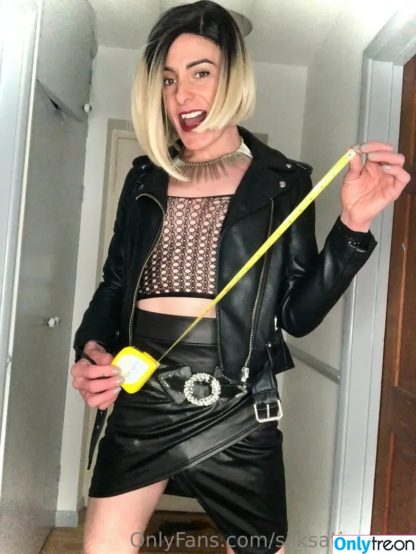 silksatinmissy nude photo #0046 (silksatinmissy)