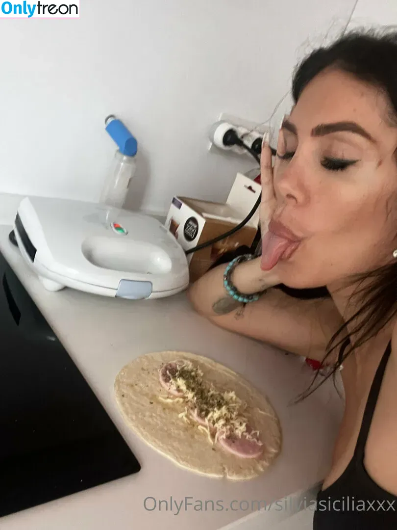 silviasiciliaxxx nude photo #0258 (silviasiciliaxxx)