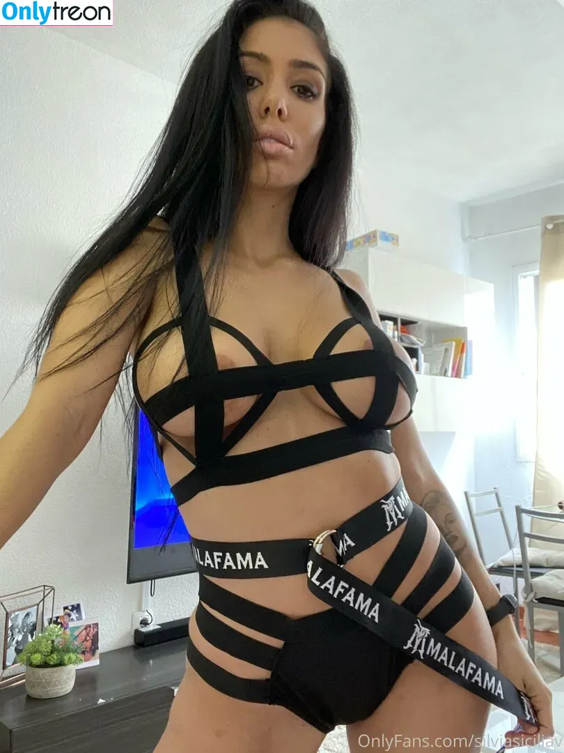 silviasiciliaxxx nude photo #0270 (silviasiciliaxxx)