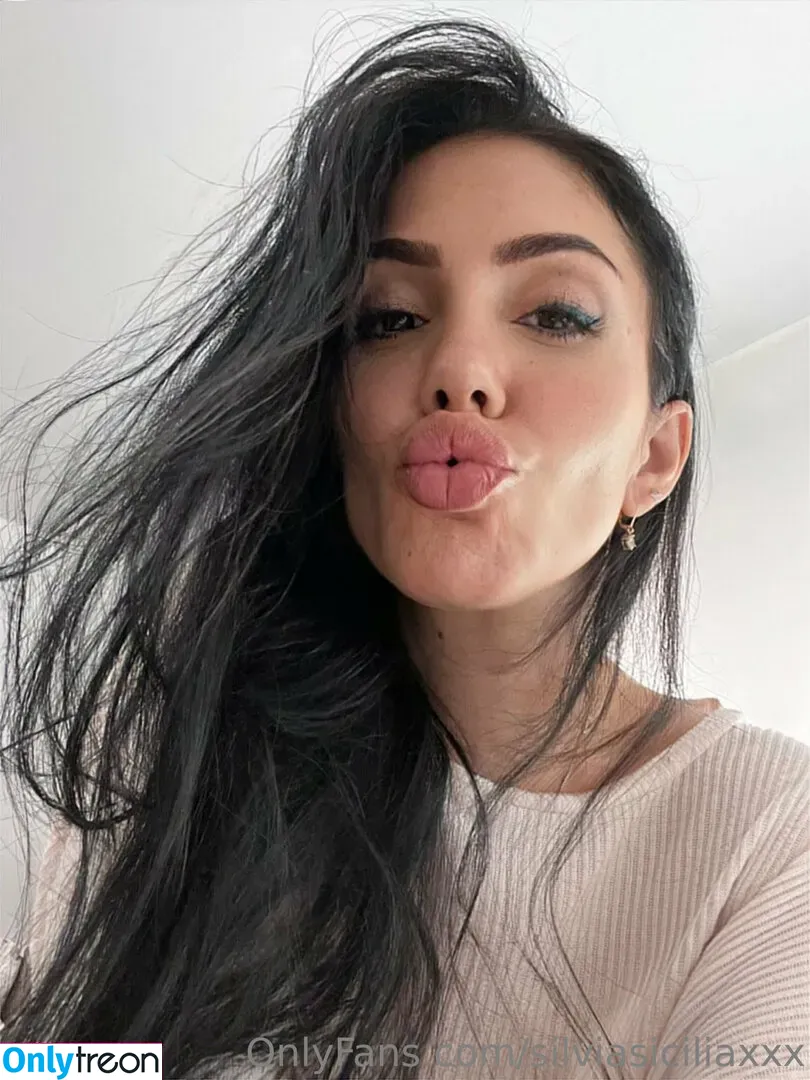 silviasiciliaxxx nude photo #0293 (silviasiciliaxxx)