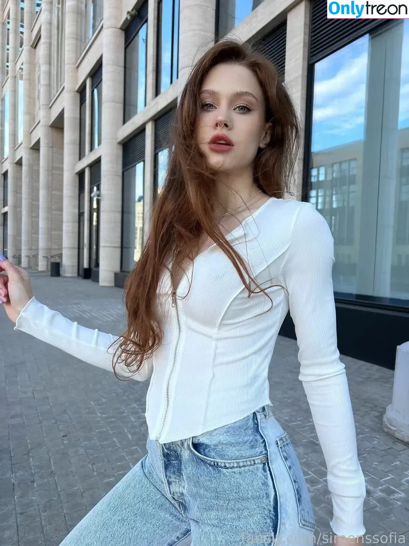 SimensSofia nude photo #0201 (SimensSofia)
