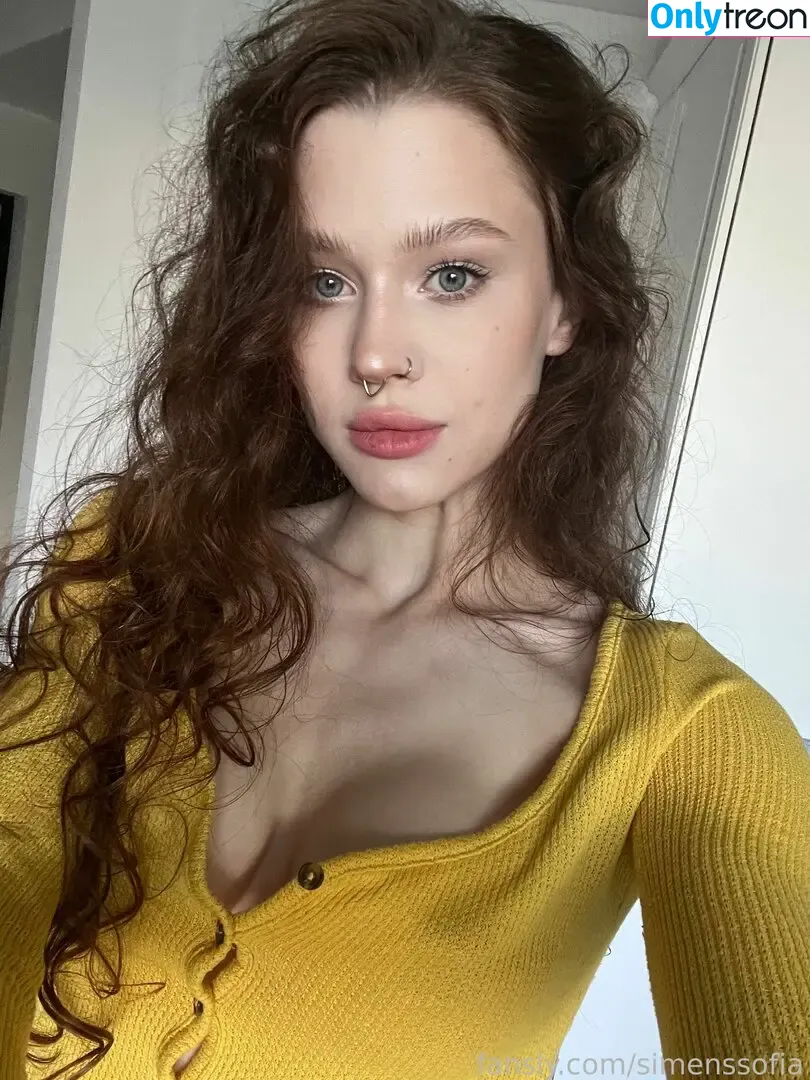 SimensSofia nude photo #0212 (SimensSofia)