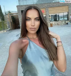 Simona Leskovska / simileskovska nude photo #0064