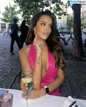 Simona Leskovska / simileskovska nude photo #0126