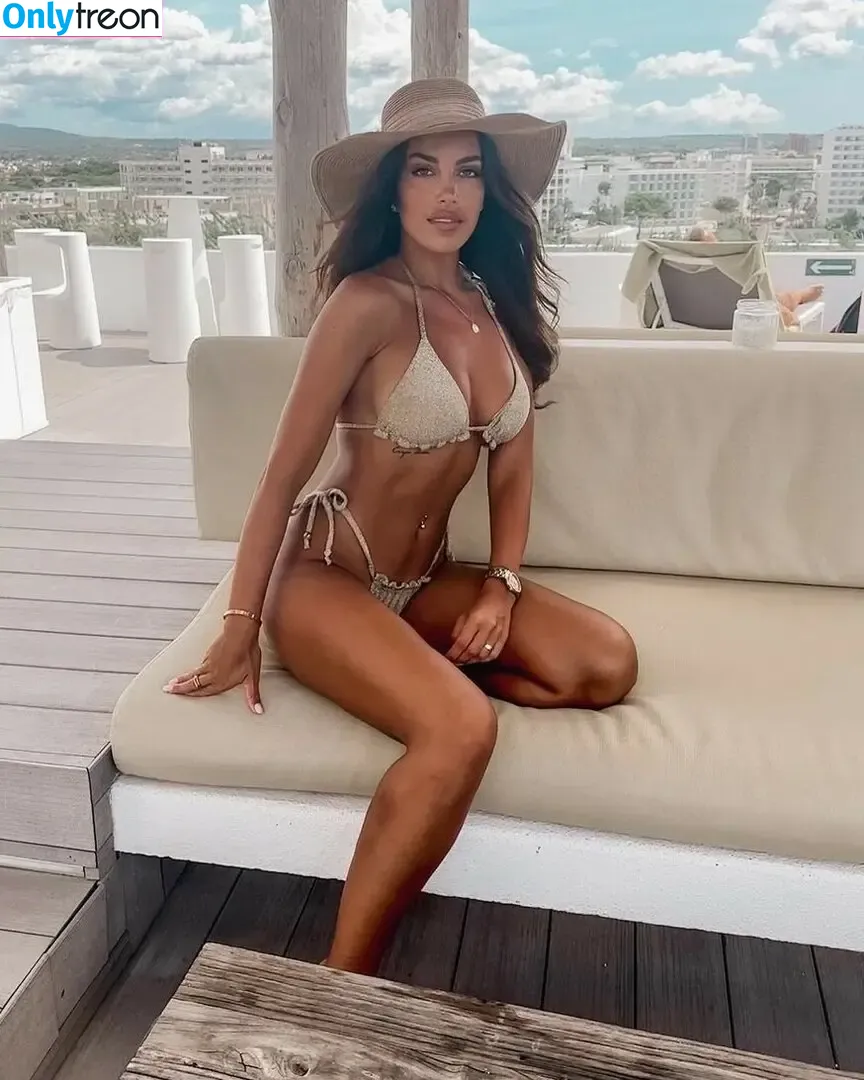 Simona Leskovska nude photo #0034 (simileskovska)
