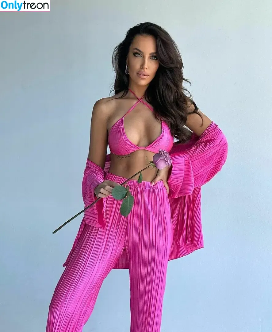 Simona Leskovska nude photo #0111 (simileskovska)