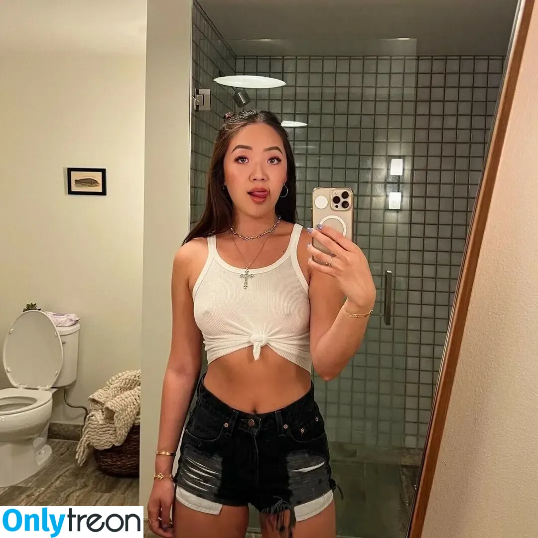 Simona Shao nude photo #0011 (simonashao)
