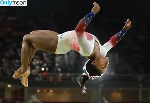 Simone Biles / Simone_Biles / simonebiles nude photo #0395