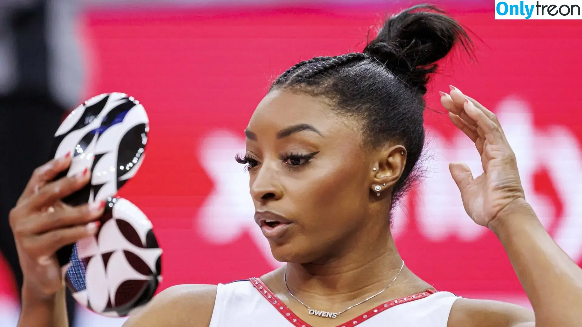 Simone Biles nude photo #0406 (Simone_Biles / simonebiles)