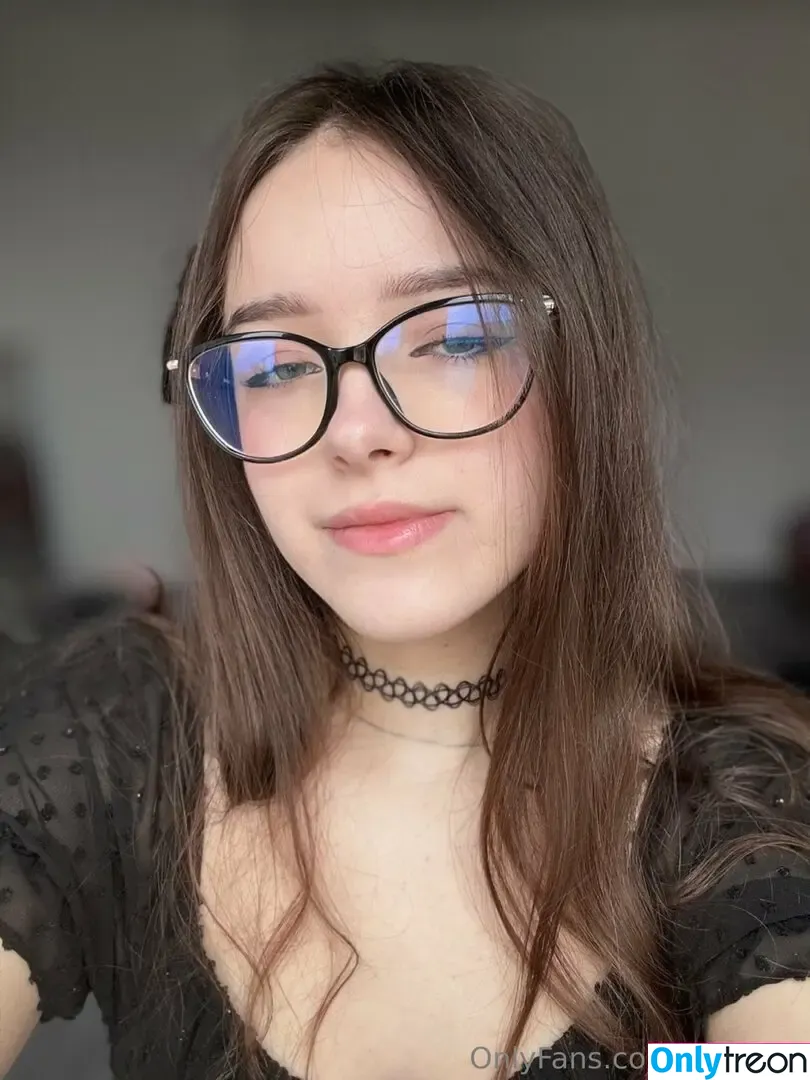 simplelil nude photo #0004 (simplelittle.art)