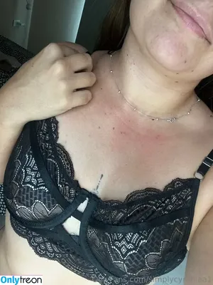simplycynthiaa1 / simplycyn nude photo #0062