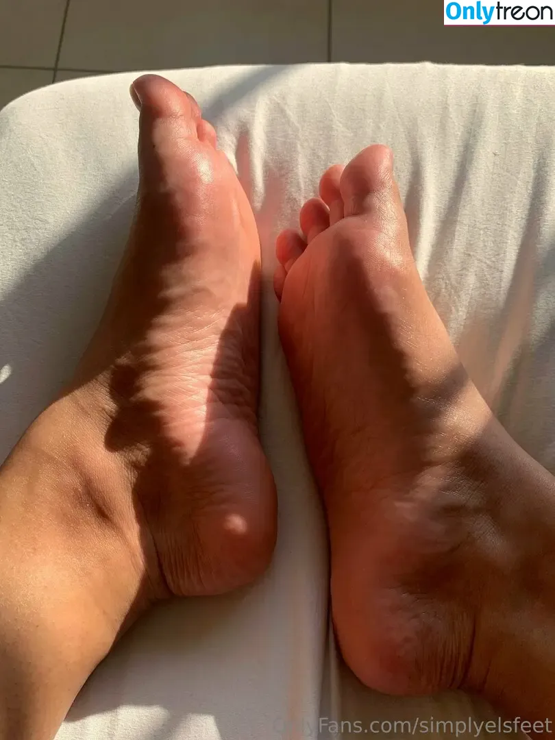 Simplyelsfeet nude photo #0002 (simplyels)