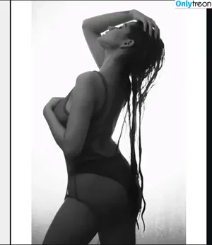 Simran Kaur / simrankonly / symrann.k nude photo #0017