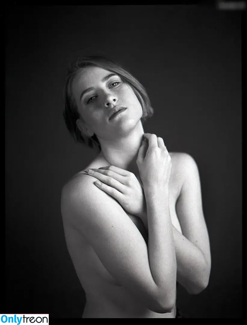 sinaha_ nude photo #0108 (sinaha_)