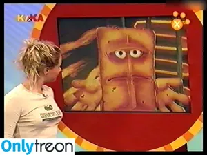 Singa Gätgens / singa_gaetgens nude photo #0012