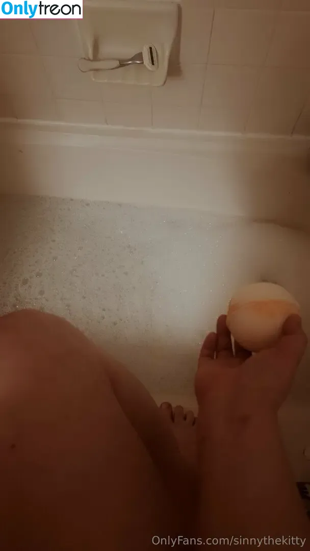 sinnythekitty nude photo #0065 (sinnykitt)